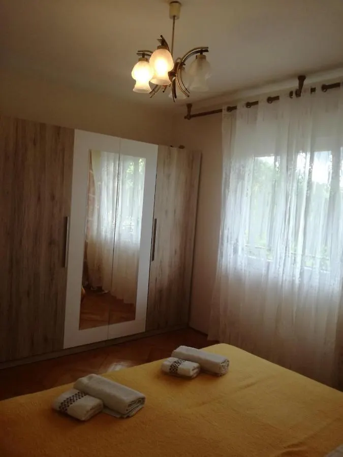 ראב Apartment Fena